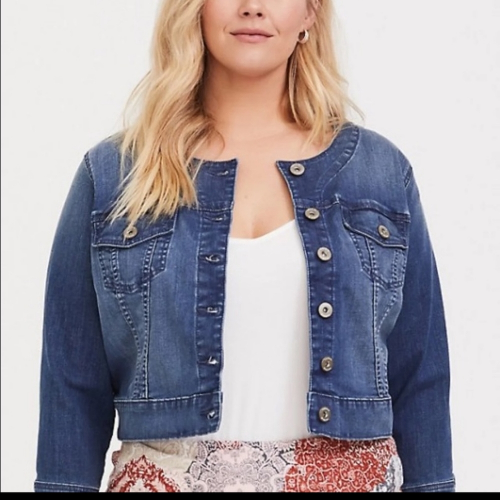 Torrid cropped jean jacket
